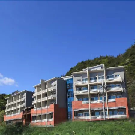 Dawoo Resortel Отели рядом с достопримечательностью «Парк Hourglass»
