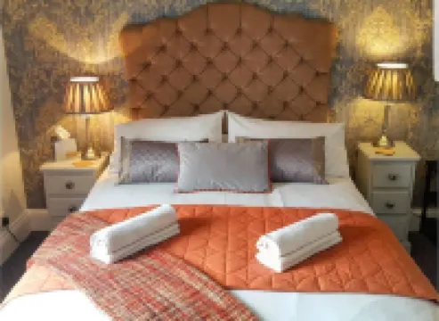 Elmswood Guest House Hotels near Sandhaven Beach