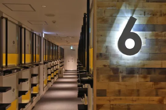 Acro Capsule Hotel Namba Dotonbori