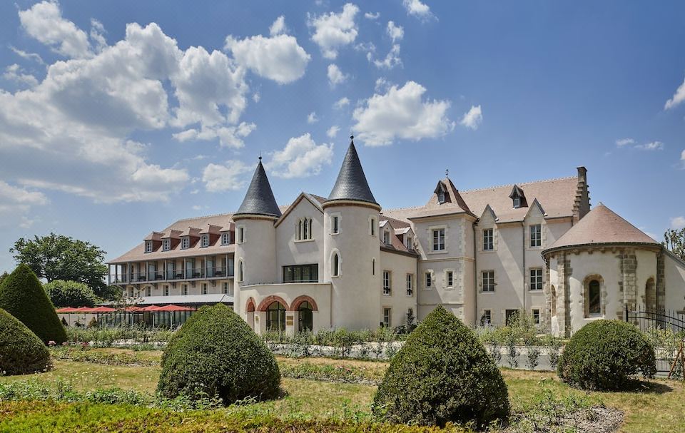 Château Saint-Jean-Montlucon Updated 2023 Room Price-Reviews & Deals |  Trip.com