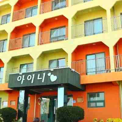 아이니펜션 Hotel Exterior