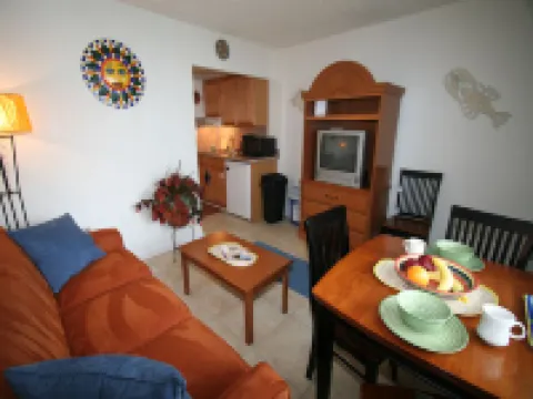 Esplanade Suites - A Sundance Vacations Property