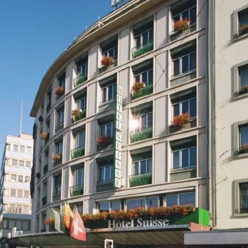 Hotel Suisse Hotel dekat Jembatan Gunung Blanc