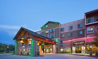 Holiday Inn & Suites Durango Downtown