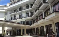 Hotel Grand Papua Fakfak Hôtels à : 