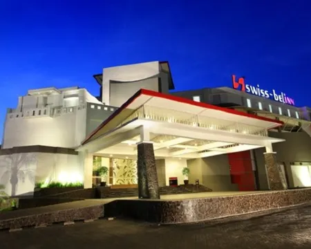 Swiss-Belinn Panakkukang Hotels in Makassar