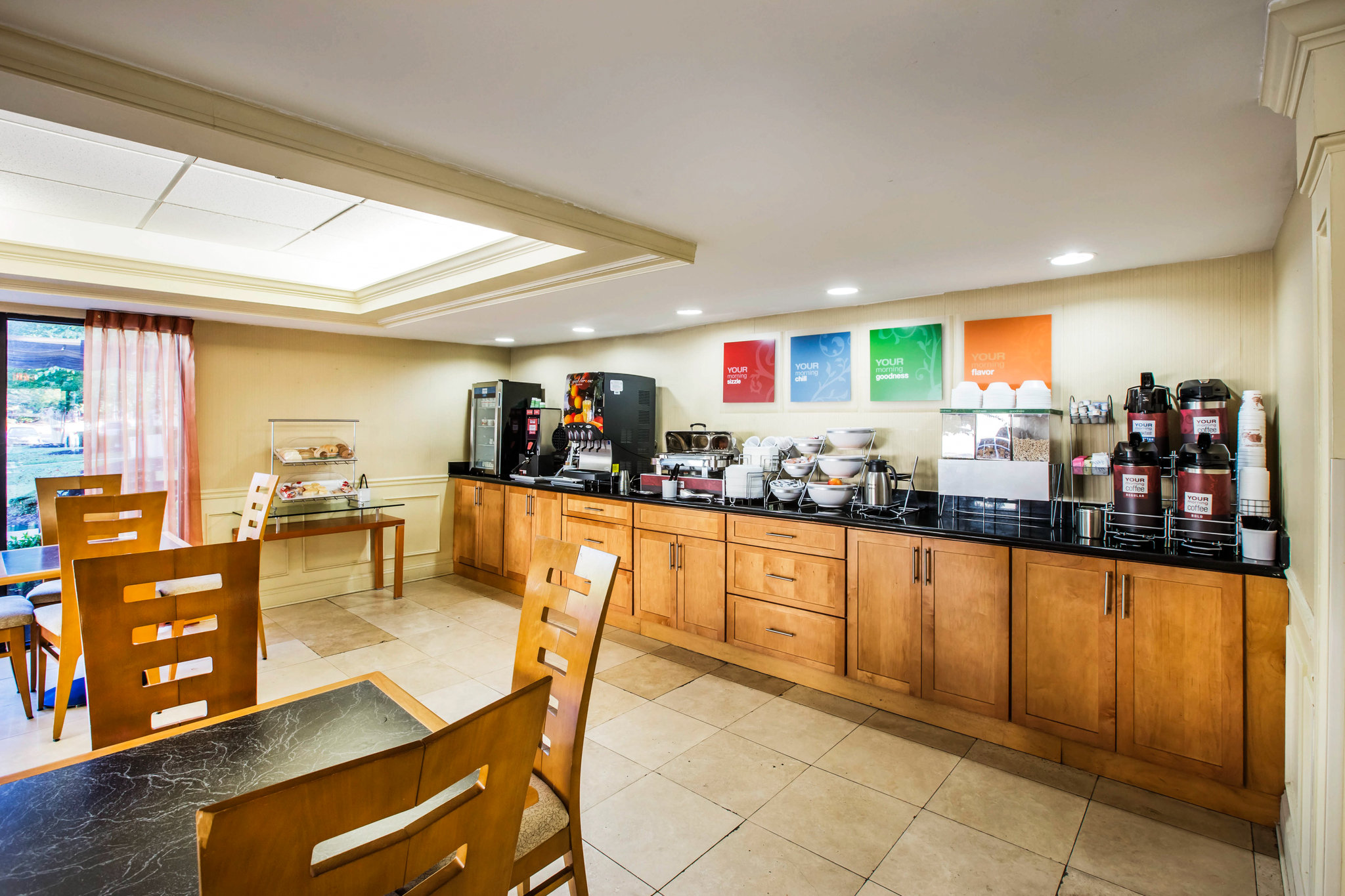 Country Inn & Suites by Radisson, Alpharetta, GA