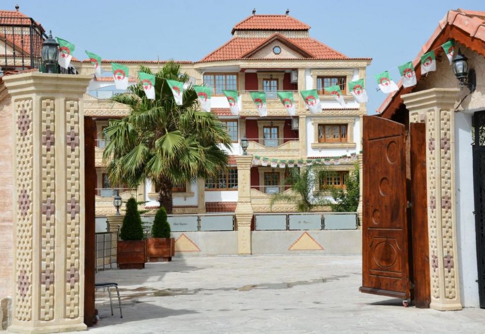 hotel overview picture
