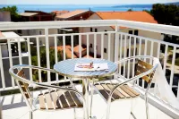 Apartments Ivana Hotels in Baska Voda