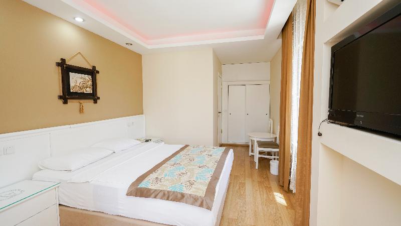 Lara World Hotel