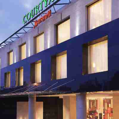 Courtyard Kochi Airport Hotel Exterior
