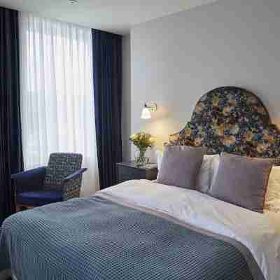 Hertford House Rooms