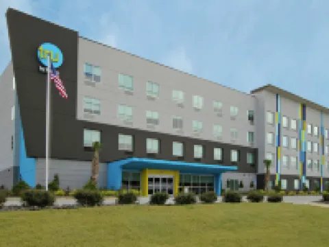 Tru by Hilton Mobile I-65 Government Blvd Hotels in Mobile