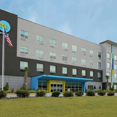 Tru by Hilton Mobile I-65 Government Blvd Hotels near Walmart Supercenter