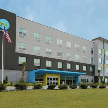 Tru by Hilton Mobile I-65 Government Blvd