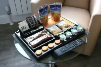 ウェストシティ カロコ アパートホテル