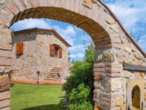 Al Vento Hotels in Pomarance