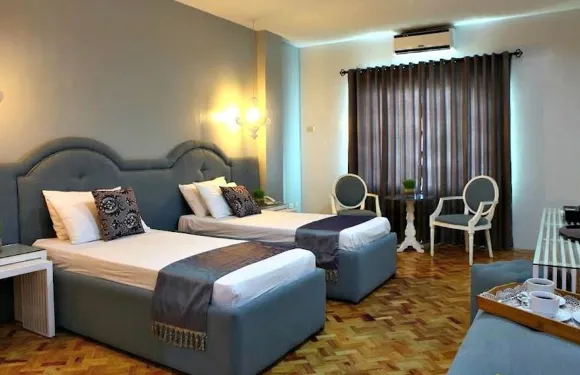 金士皇家酒店及度假村