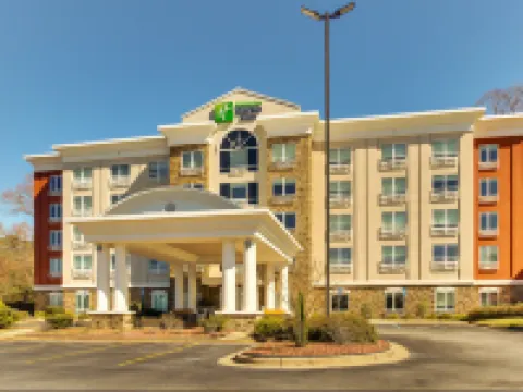 Holiday Inn Express & Suites Columbus - FT Benning Maingate by IHG โรงแรมในโคลัมบัส