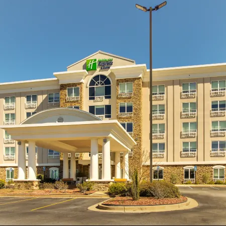 Holiday Inn Express & Suites Columbus - FT Benning Maingate by IHG