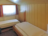 Elfriede Hotels in See