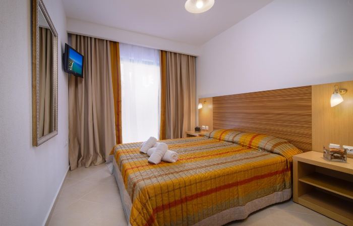 Apanemia by Flegra Hotels