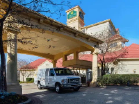 ลา ควินตา บาย วินด์แฮม เฮย์วูด มอลล์-ใกล้ ดาวน์ทาวน์ กรีนวิลล์ โรงแรมในกรีนวิลล์