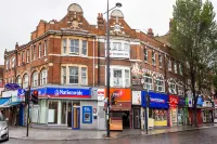 The Broadway Hotel - London Heathrow Hotels in Greenford