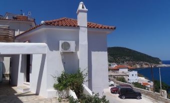 Studios Milos Skopelos