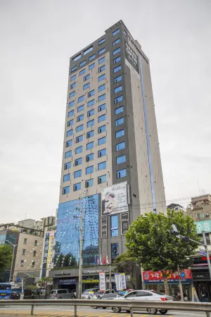 CS Premier Hotel