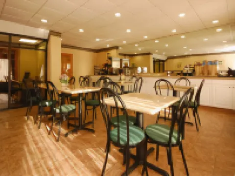 Best Western Executive Hotel Hotels in Three Chopt