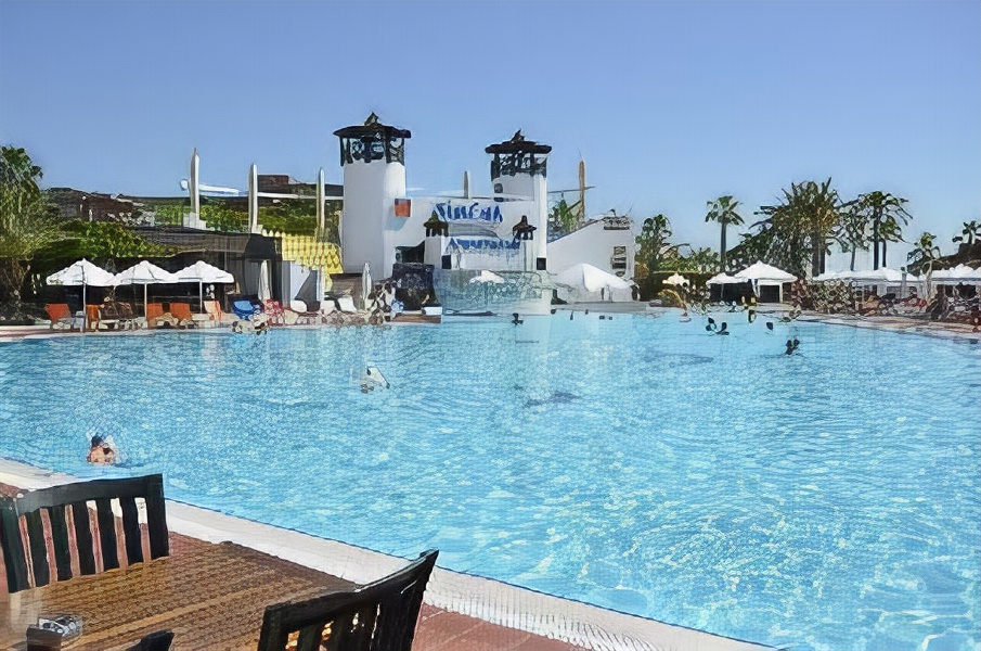 Simena Sun Club