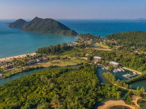 Coral Cove Beachfront Villa - Koh Chang