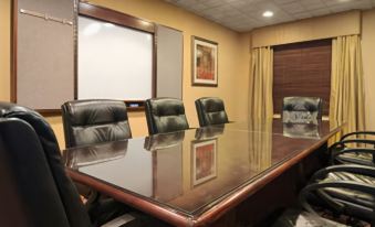 Wingate by Wyndham Greenville Airport