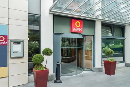 Aparthotel Adagio la Défense Courbevoie