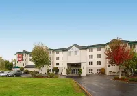 Clarion Hotel Portland International Airport