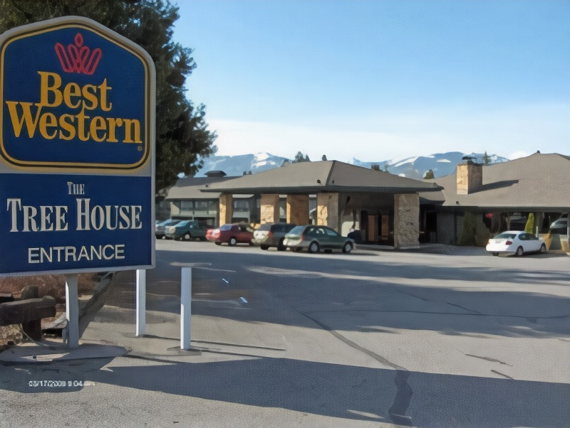 Best Western Town & Country Lodge