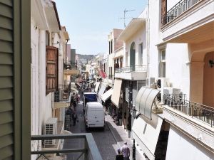 Porta Guora Apartment