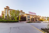 Tianyi Wenquan Huayuan Hotel - parking