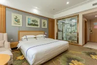 Jiutong International Hotel (Lianyungang Station Yanhe Lane)