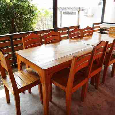 Baan Romruen Homestay Dining/Meeting Rooms