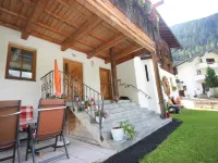 Elis Hotels in See