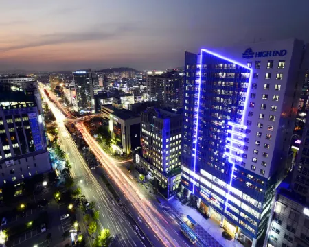 โรงแรมแฮเดน ไฮเอนด์ ซูวอน โรงแรมในซูว็อน