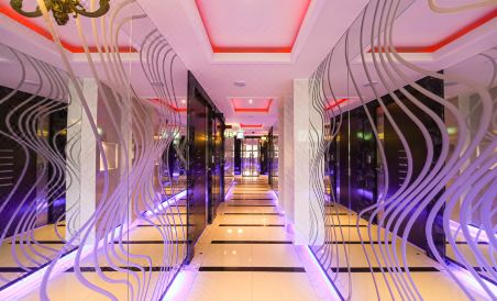 Esia Hotel - Housity