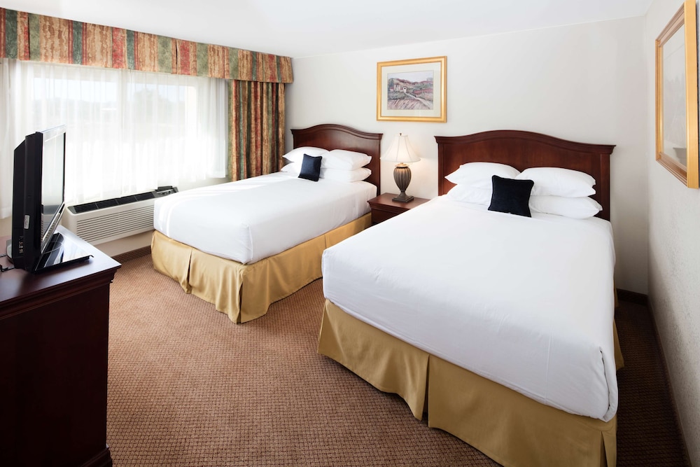 Red Lion Inn & Suites Perris