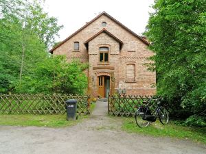 Moderne Ferienwohnung mit eigenem Garten in Fürstenwalde