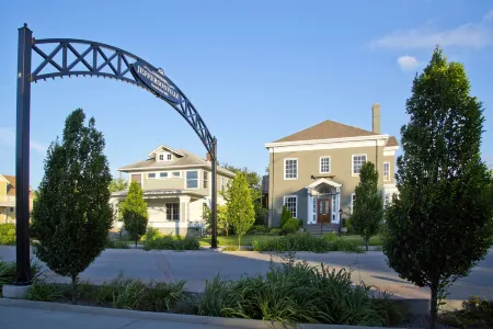 Sheraton Louisville Riverside Hotel