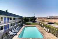 Motel 6 Pocatello, ID