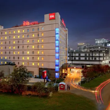 Ibis Gurgaon Golf Course Road - An Accor Brand Hotels near Sai Ka Angan