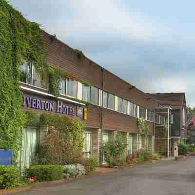 Tiverton Hotel Lounge & Venue Formally Best Western Hotel Exterior